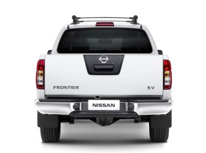 Nissan lança Frontier 2014