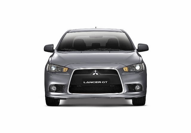 mitsubishi-lancer-3-640x448